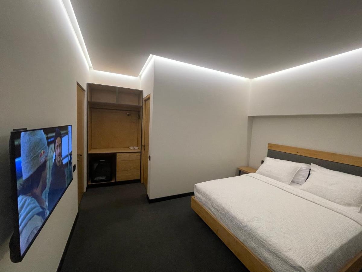 Mist Boutique Hotel Jerevan Exteriör bild